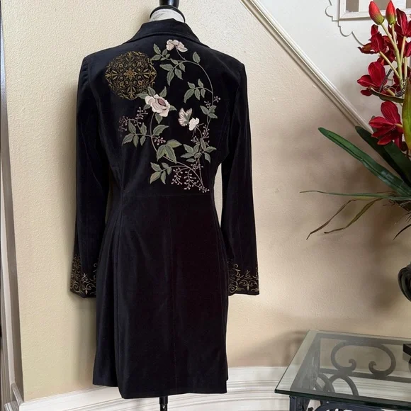 NWOT Cabi Antoinette Coat - Picture 4 of 5